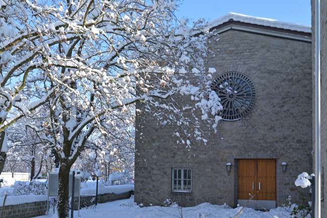 Kirchentür Winter